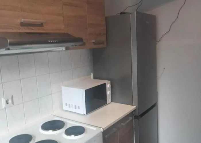 5 Bett Monteurwohnung In Gloethe, Daire